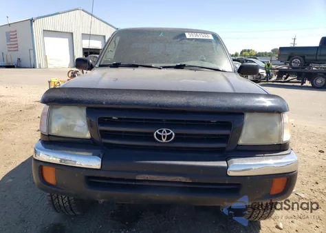 1999 Toyota Tacoma Xtracab из США, поврежденный, VIN 4TAWN72N5XZ500086